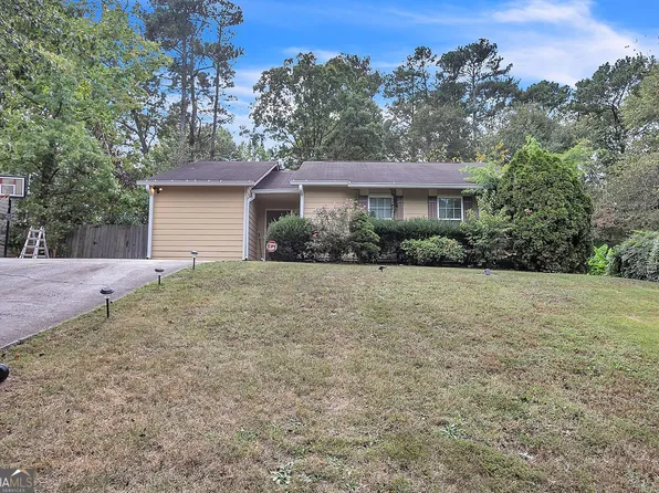 2874 Wildflower Ln, Snellville, GA 30039