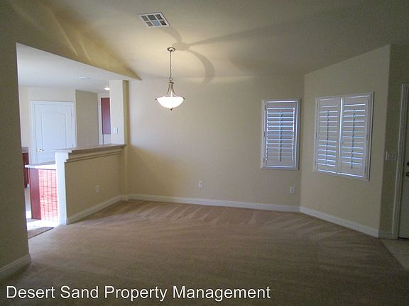 3rd image of 5036 Treasure Hills St