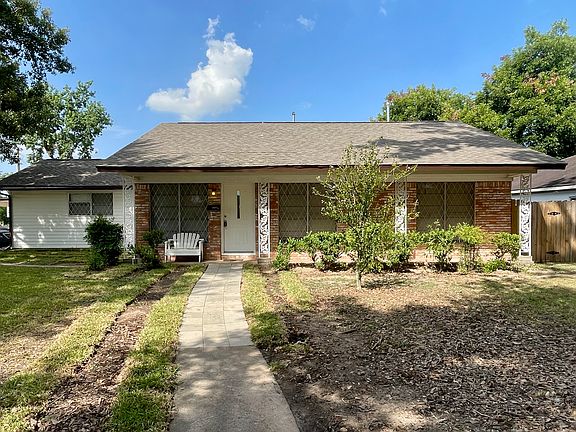 5th image of 3801 Fern St