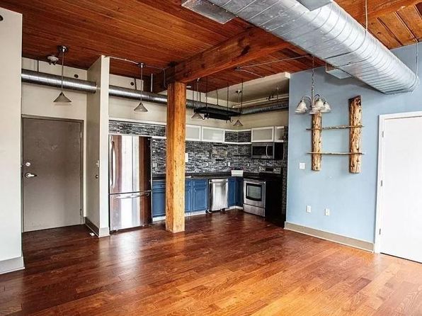 146 Court St APT 204