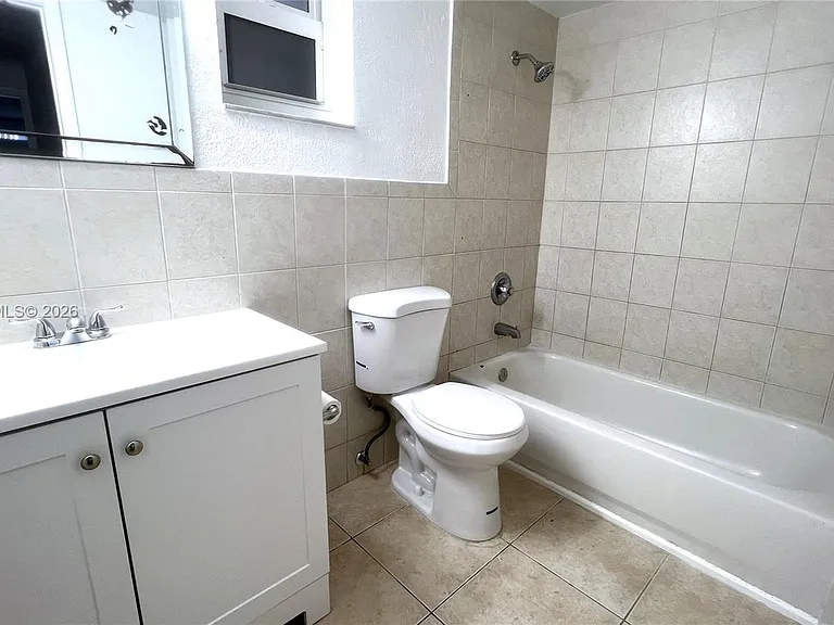 505 NW 177th St #121 — Photo 18