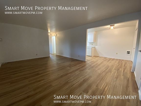 3rd image of 2557 W Targee St