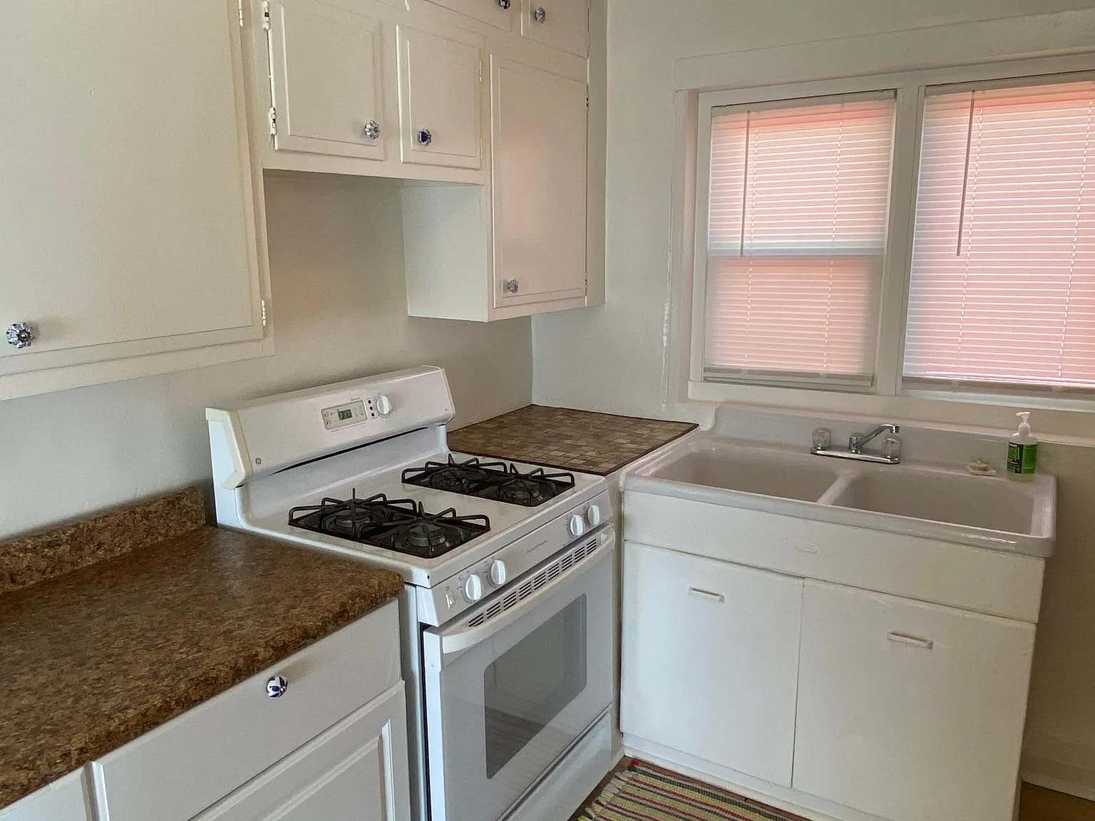 508 W Fleming Ave — Photo 4