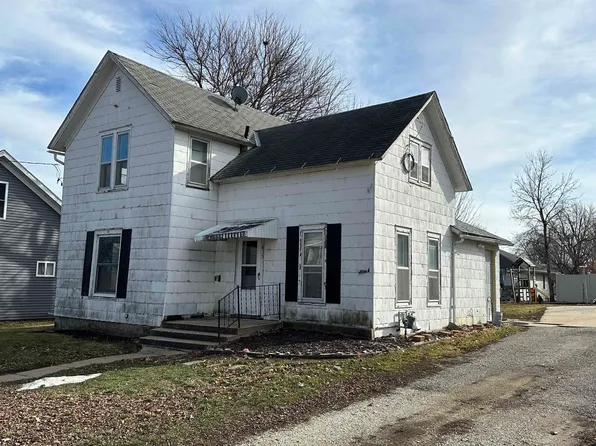 615 Madison St, Nashua, IA 50658