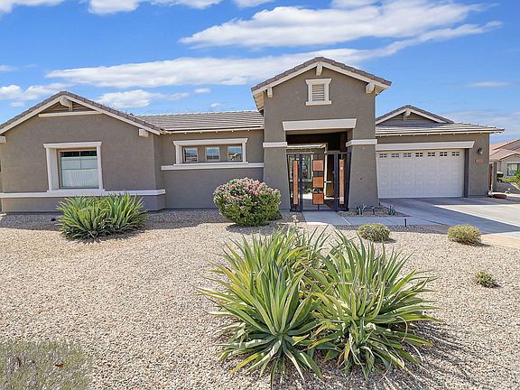 5th image of 2699 S 167th Dr