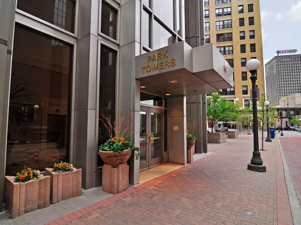 59 4th St W APT 21C, Saint Paul, MN 55102