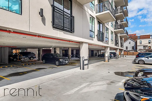 Rented by Rennit Inc. | media 25