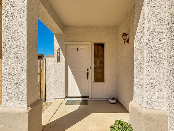2nd image of 41372 N Cambria Dr