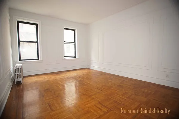 Rented by Norman Raindel, LREB | media 10