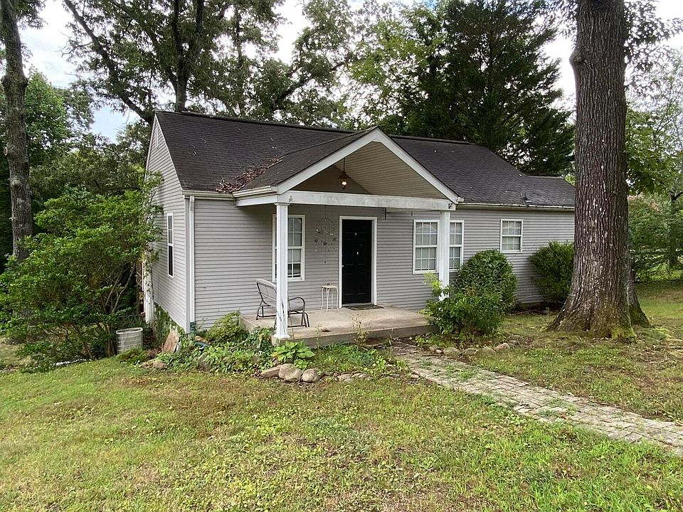 1st image of 3506 Van Winkle Cir