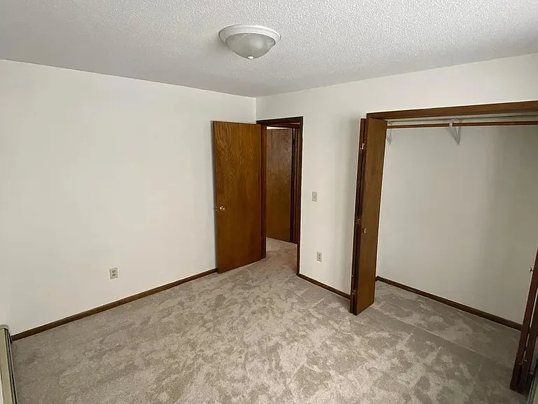 9830 Upper 161st St W — Photo 5