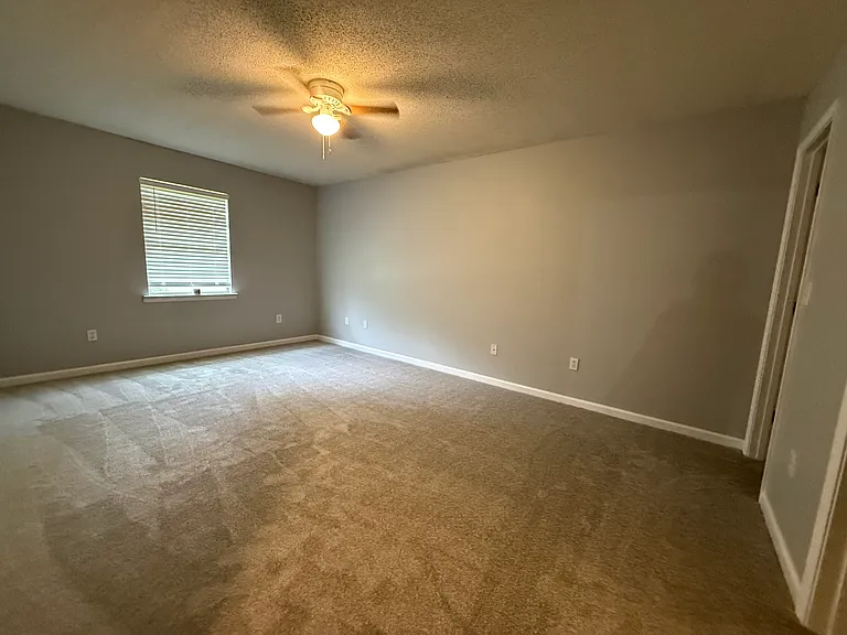 2295 Jordon Ave — Photo 8