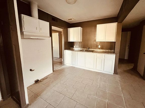 5th image of 2007 Lincoln Dr