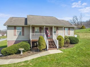 100 Meadowbrook Dr, Unicoi, TN 37692