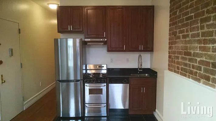 Rented by Living New York | media 22