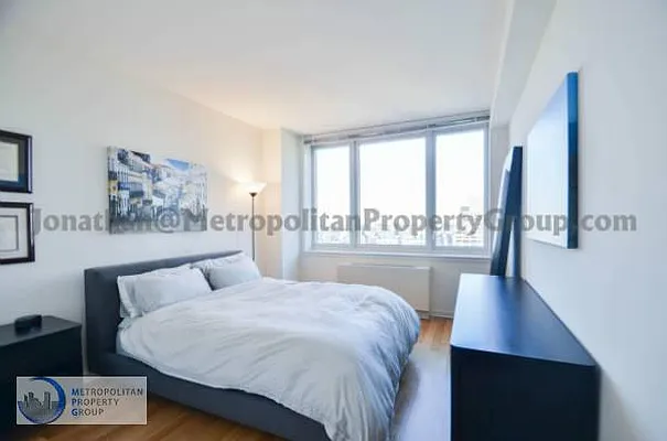 Rented by Metropolitan Property Group | media 5