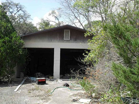 17739 Greensboro St2