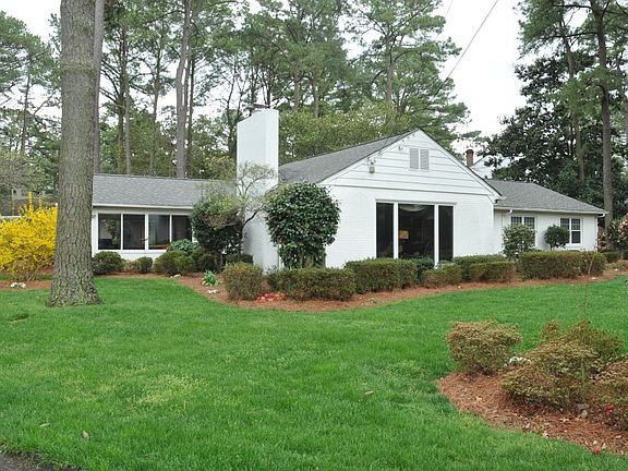 4th image of 5430 Lakewood Dr