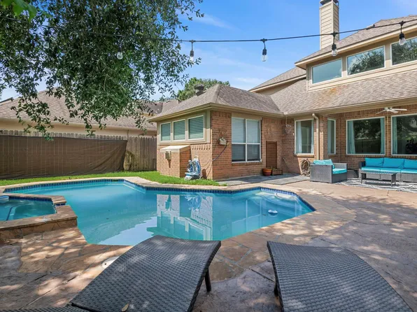 815 Chisel Point Dr, Houston, TX 77094