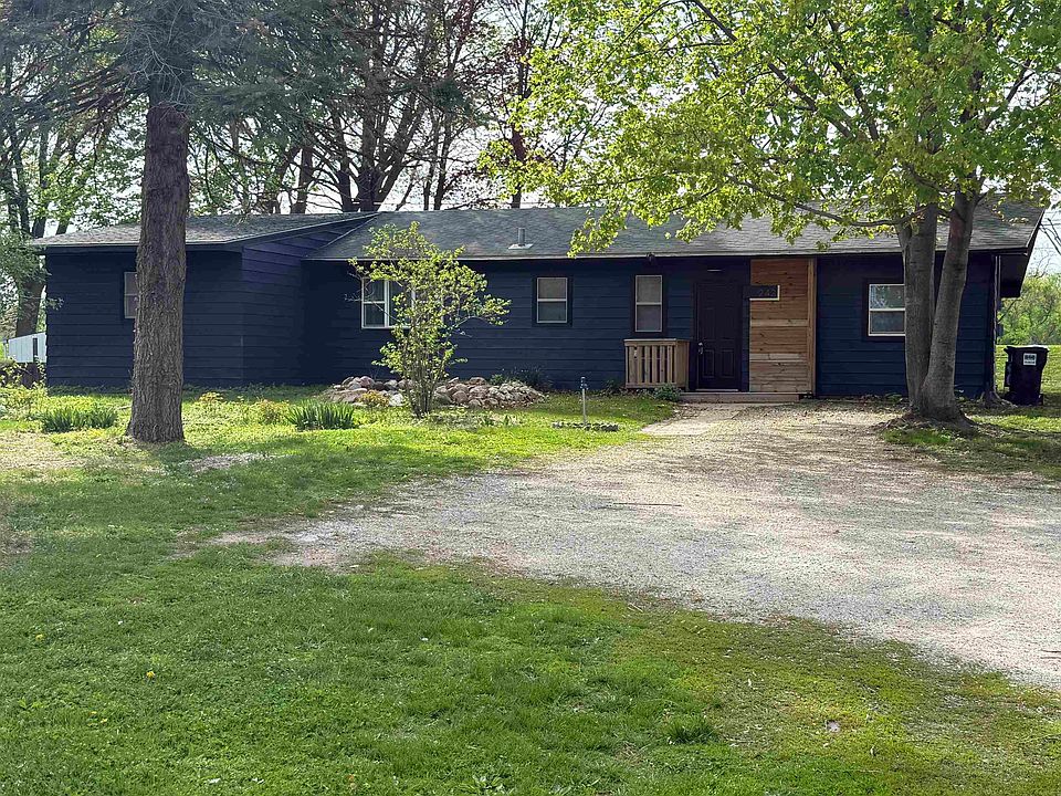 1st image of 242 River Forest Rd