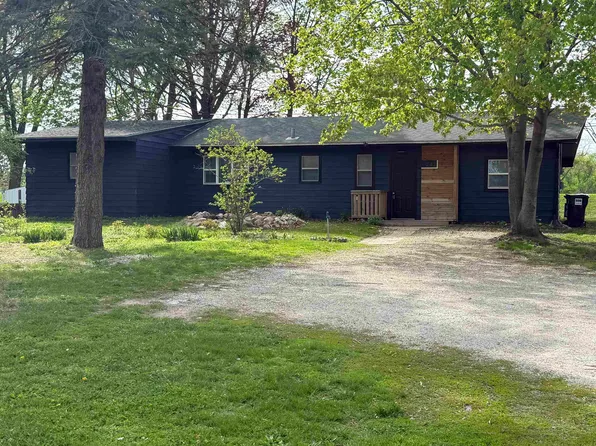 242 River Forest Rd, Evansdale, IA 50707