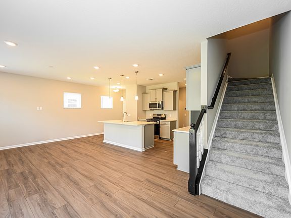 4th image of 4930 Pebble Ct