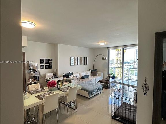 2nd image of 1010 SW 2nd Ave Unit 1807