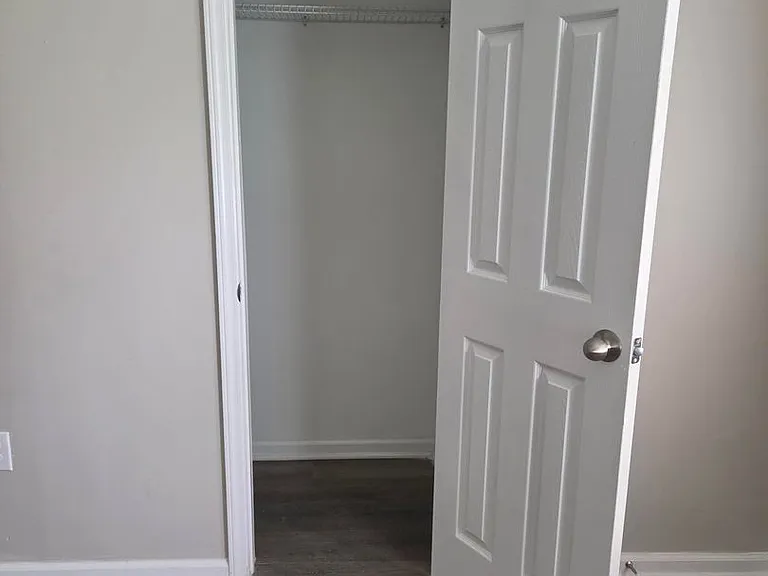 3152 S Stratford Rd — Photo 10