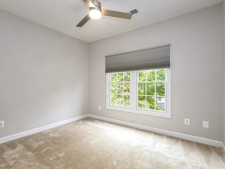 43179 Allenby Way — Photo 22