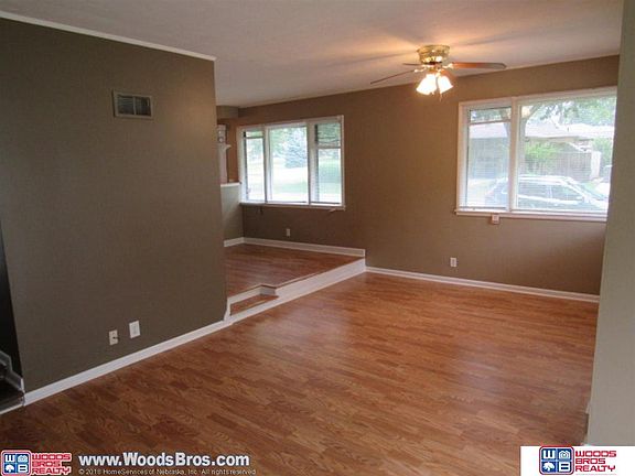 2nd image of 4421 A St