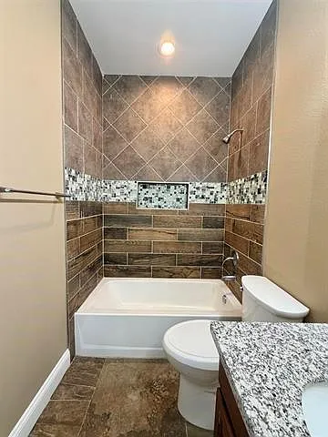 2850 Amber Ave — Photo 23