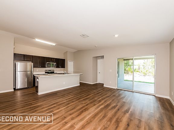 3rd image of 8206 Latour Ave
