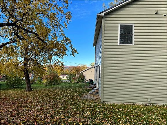 4th image of 4543 Mayflower Dr Unit A