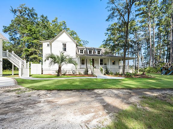 3rd image of 239 Old Haig Point Road