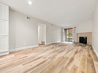 433 Wright St APT 101, Lakewood, CO 80228