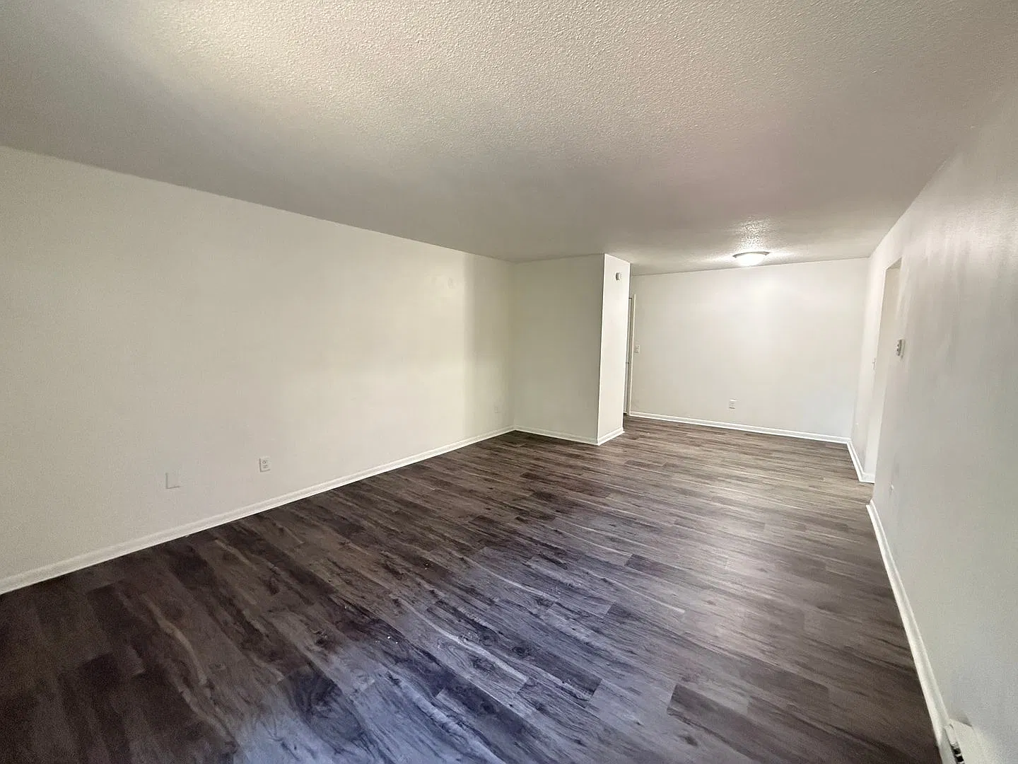 Executive House West — Photo 3