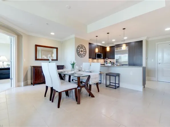 9115 Strada PL #5205, NAPLES, FL 34108