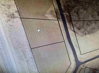 40 S River Ridge Dr, Guttenberg, IA 52052