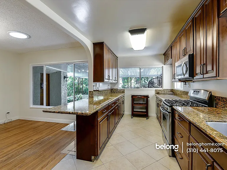 8523 Alcott St — Photo 11