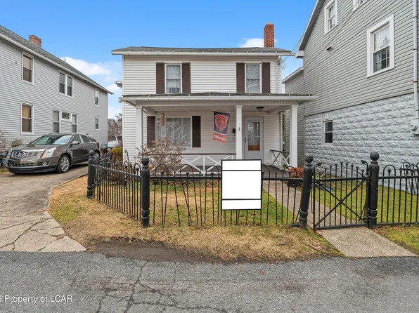 6 Nassau St, West Pittston, PA 18643