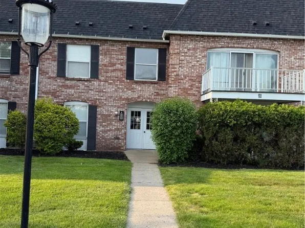 4547 Chestnut Ridge Rd Unit 104B, Buffalo, NY 14228