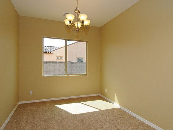 4th image of 21374 S 194th St