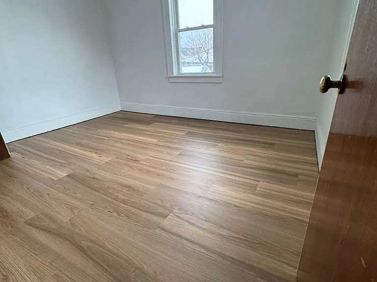 334 Midland Ave #2 — Photo 15