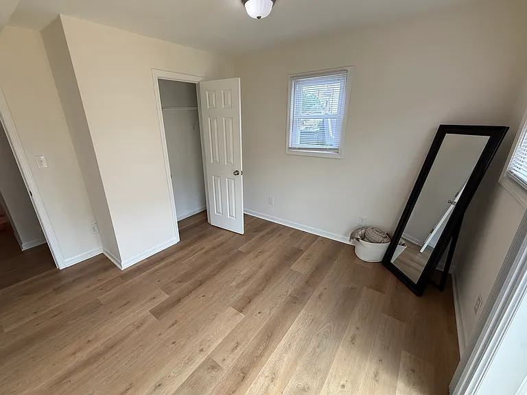620 E Ohio Ave — Photo 11