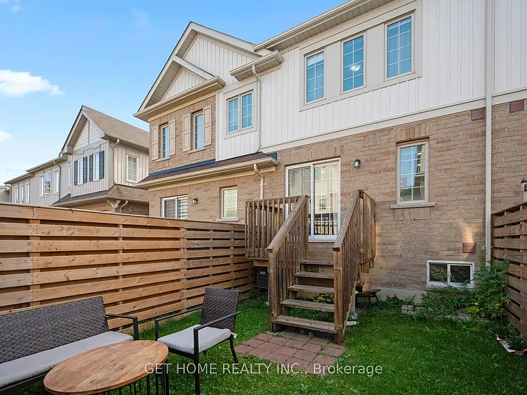 19 Benjamin Way — Photo 31