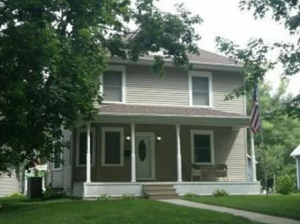 1100 S Leebrick St, Burlington, IA 52601