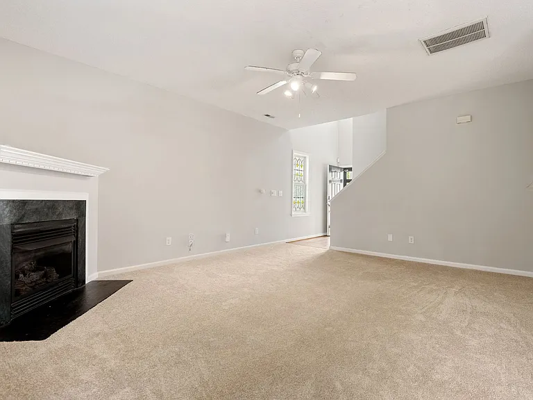 5412 Grand Traverse Dr — Photo 5