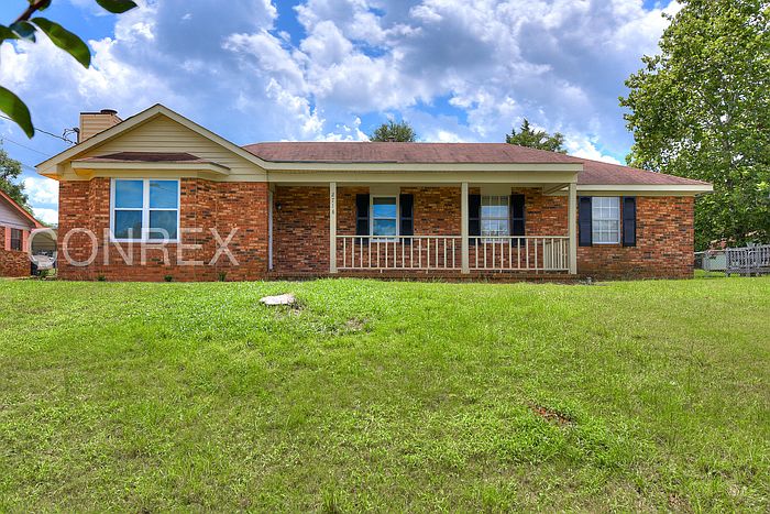 1st image of 2718 Loren Pkwy