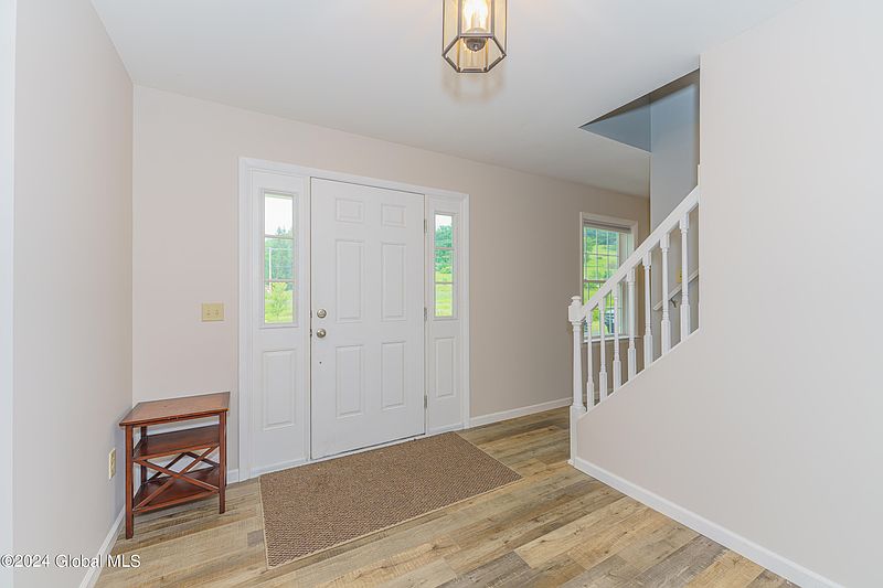 3rd image of 599 Mineral Springs Road
