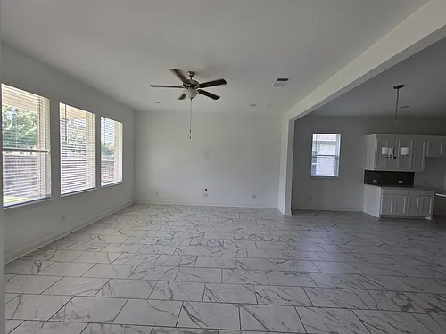 4516 Hammerstein Blvd Photo 1